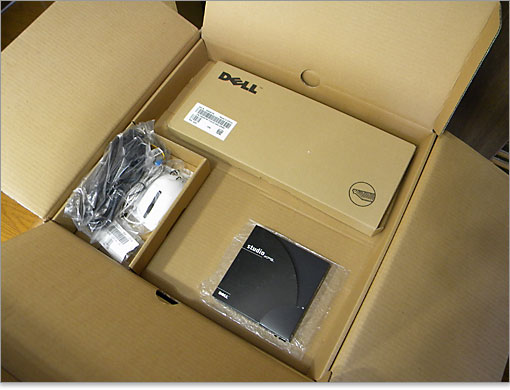 Studio XPS 7100の付属品をチェック