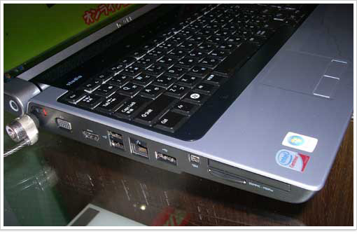 Studio 17�̍����̒[�q�����