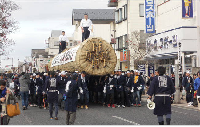 二階堂家の御霊を鎮める大松明