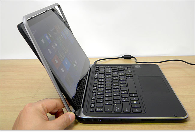 ディスプレイを回転させるXPS 12 Ultrabook