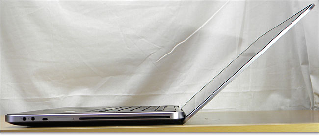 USB3.0端子装備のXPS 15